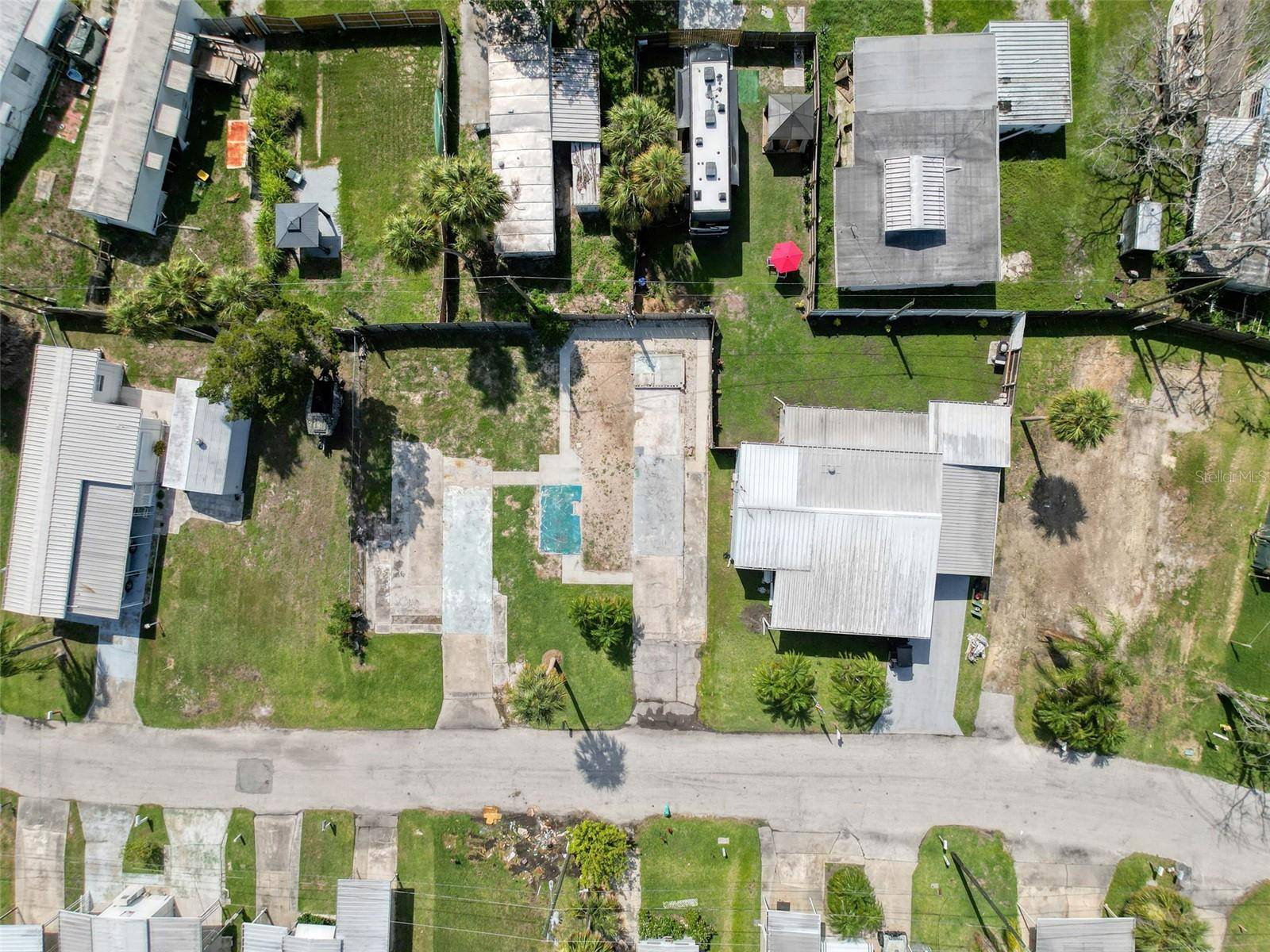 New Port Richey, FL 34652,6836 EDGEWATER DR