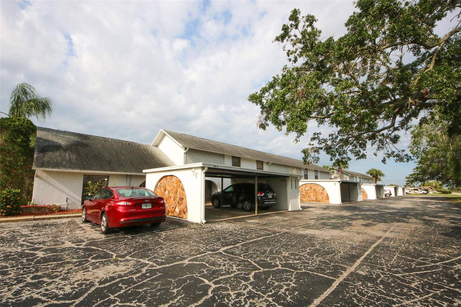 Hudson, FL 34667,6806 BEACH BLVD