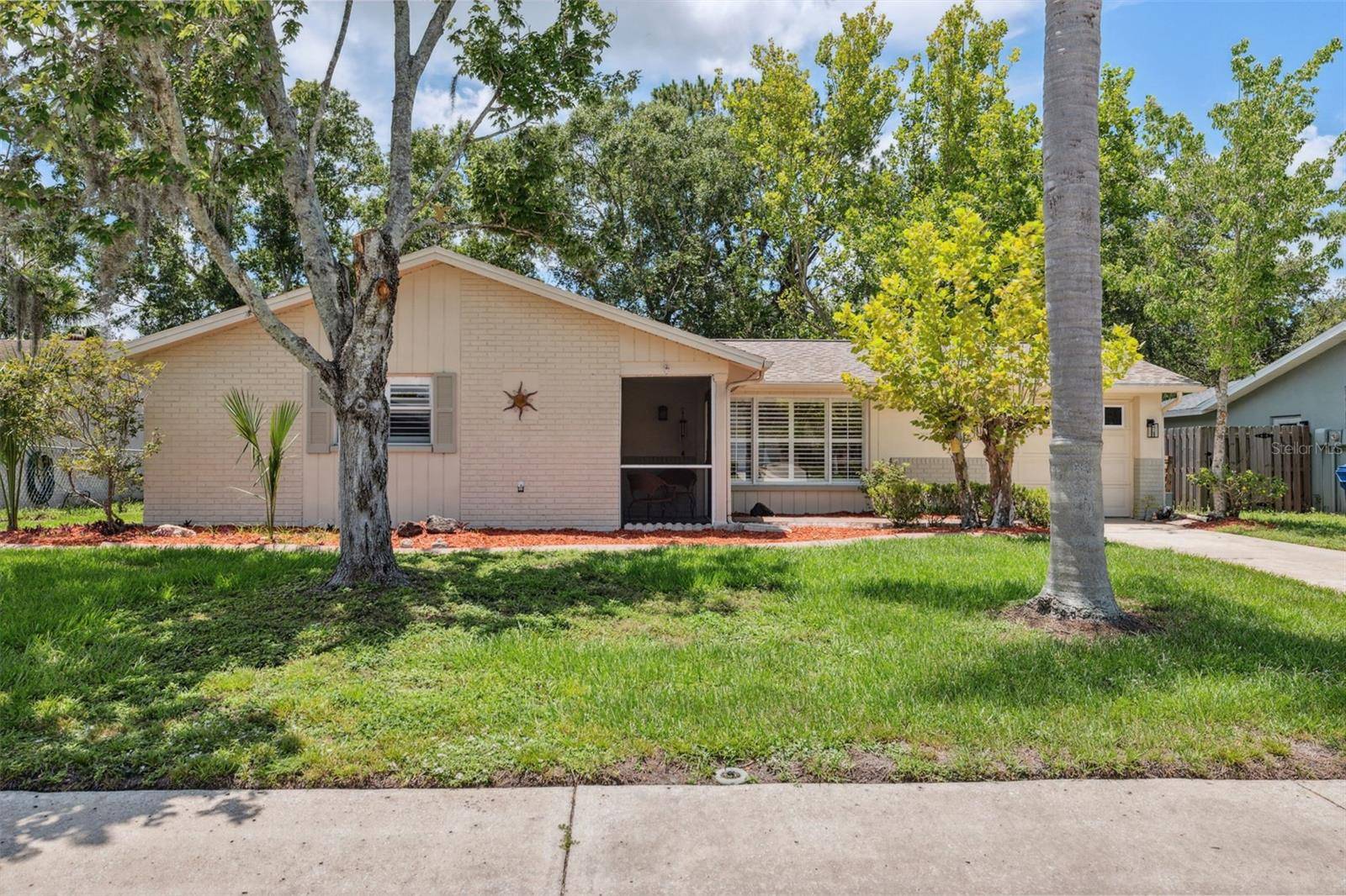 New Port Richey, FL 34653,8404 FISHHAWK AVE