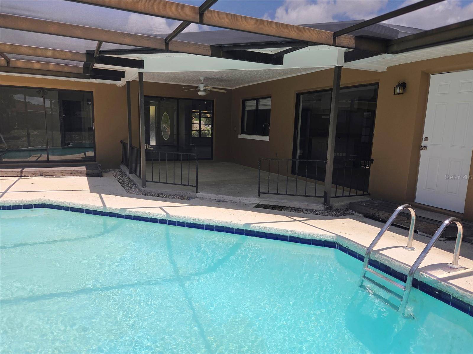 Port Richey, FL 34668,6932 PIN CHERRY LN