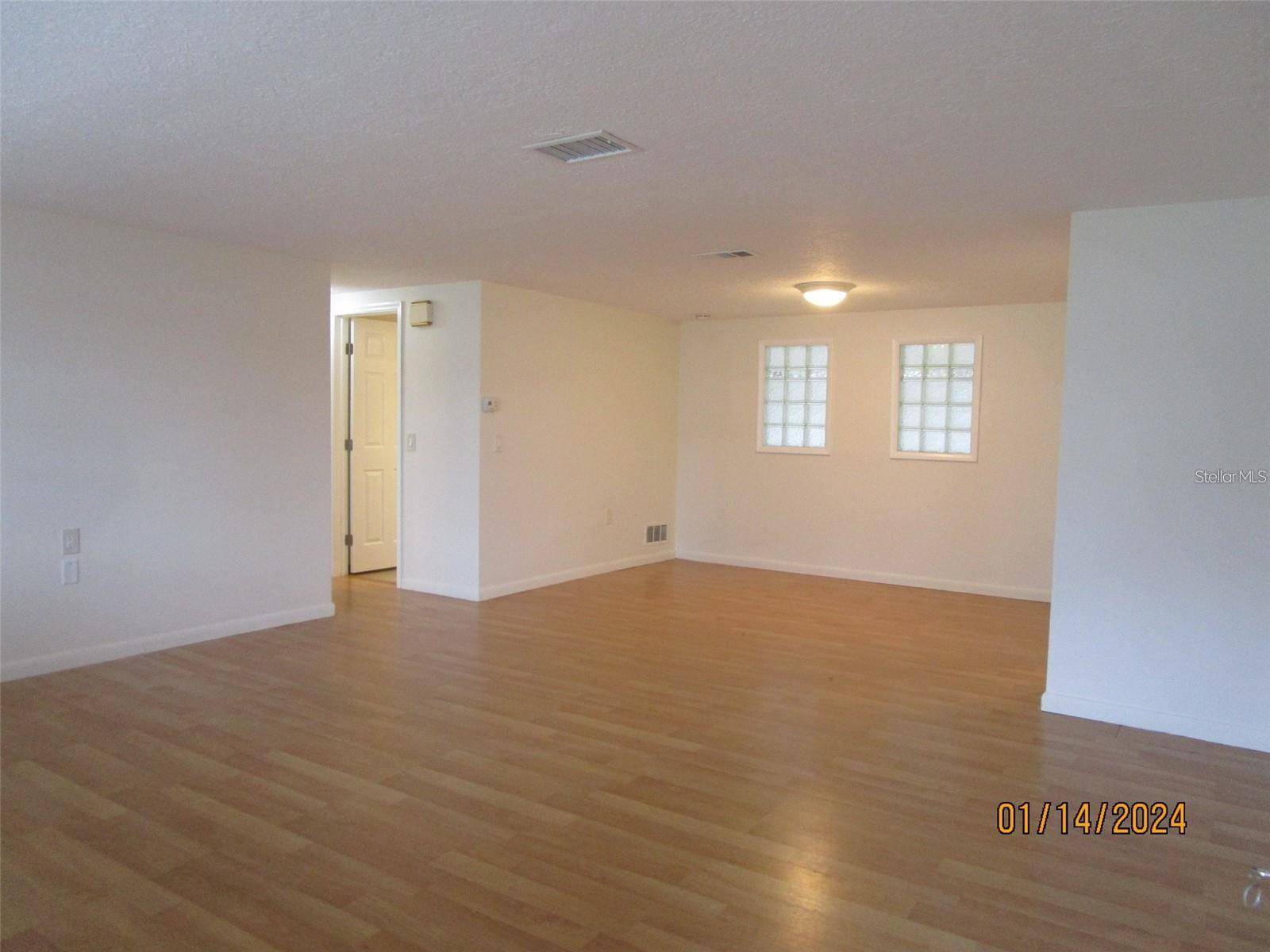 Holiday, FL 34691,4032 WESTWOOD DR