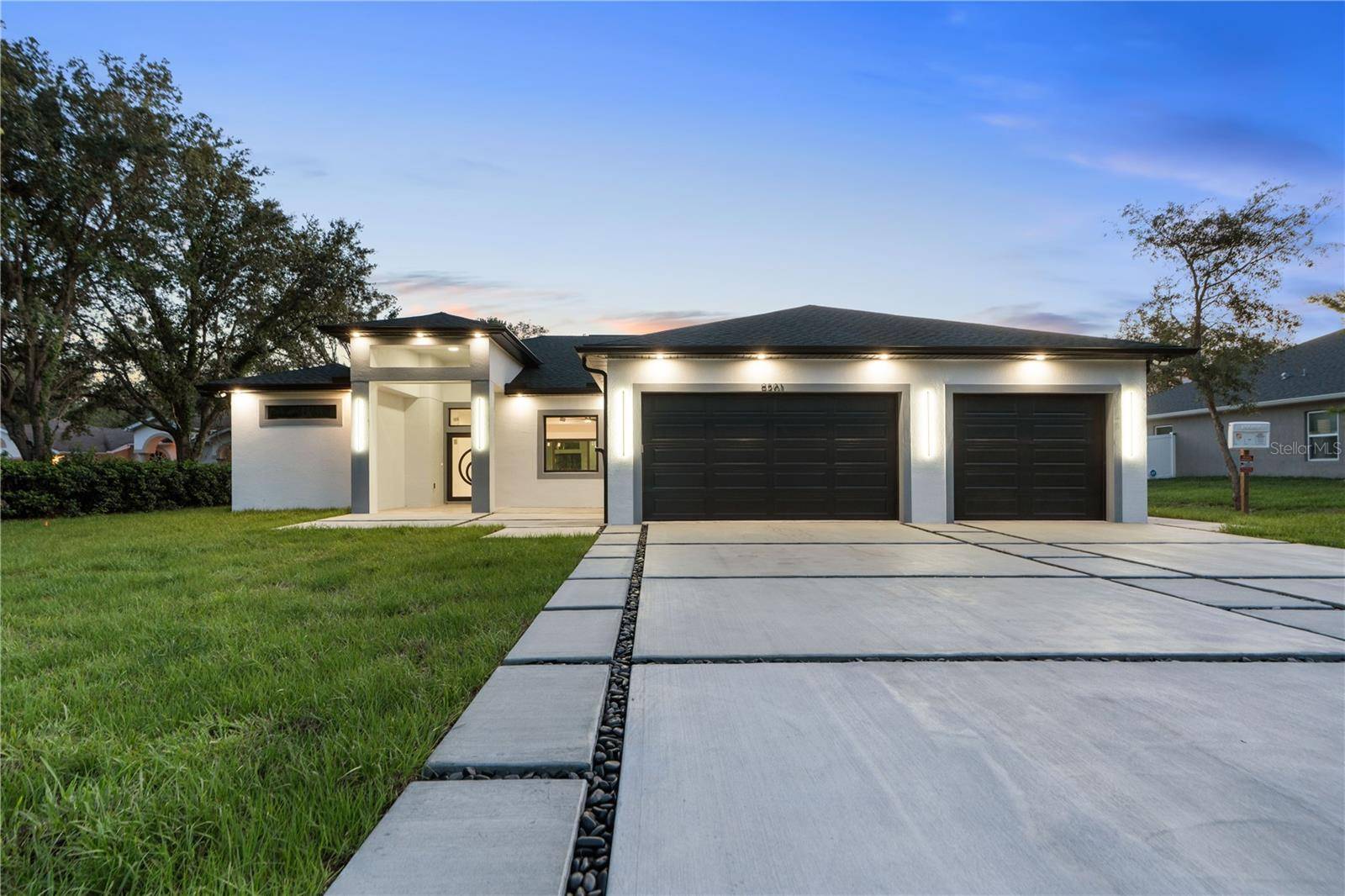 Weeki Wachee, FL 34613,9201 NIGHTINGALE RD