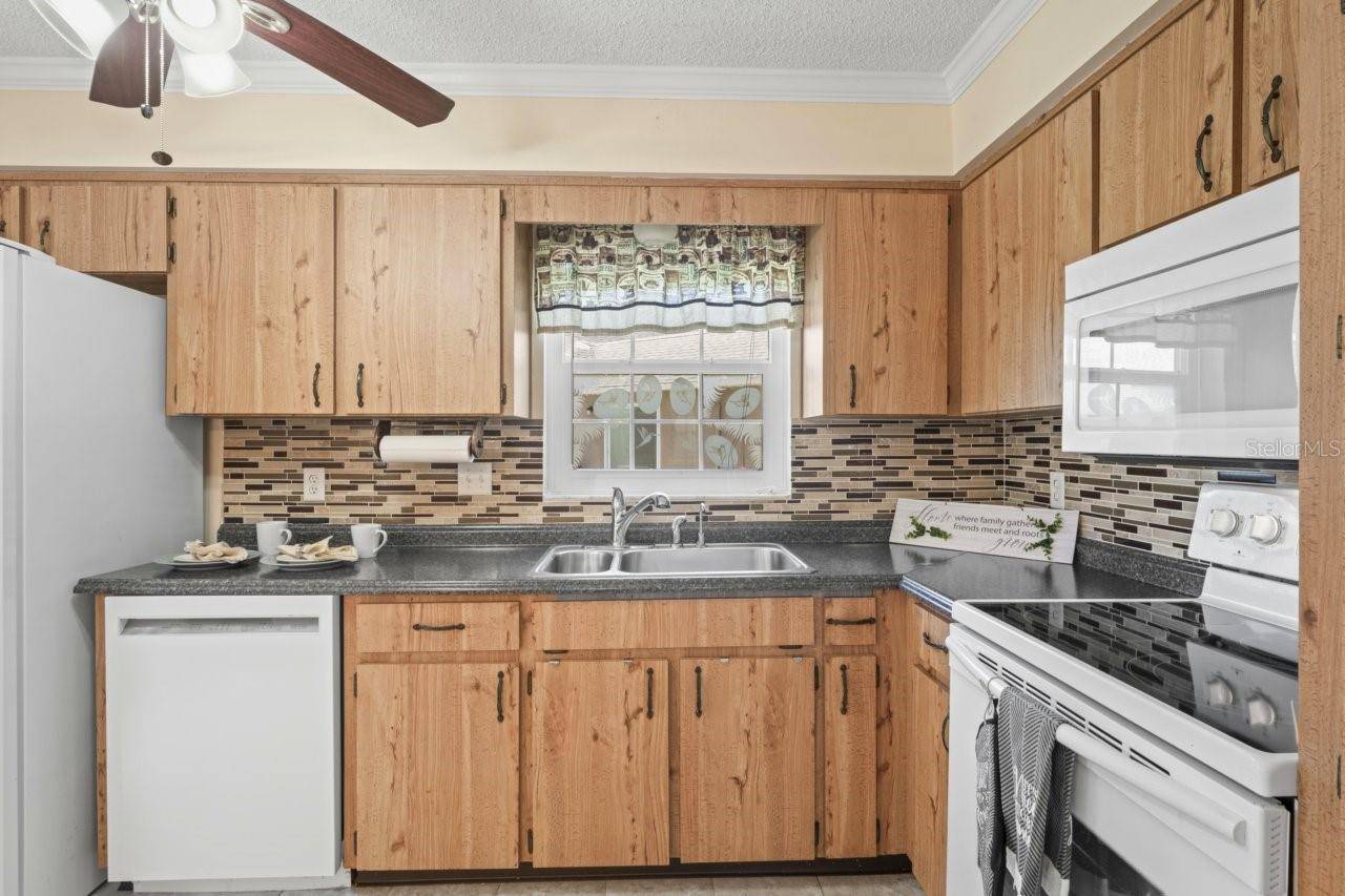 New Port Richey, FL 34653,6702 DARTMOOR LN #7A