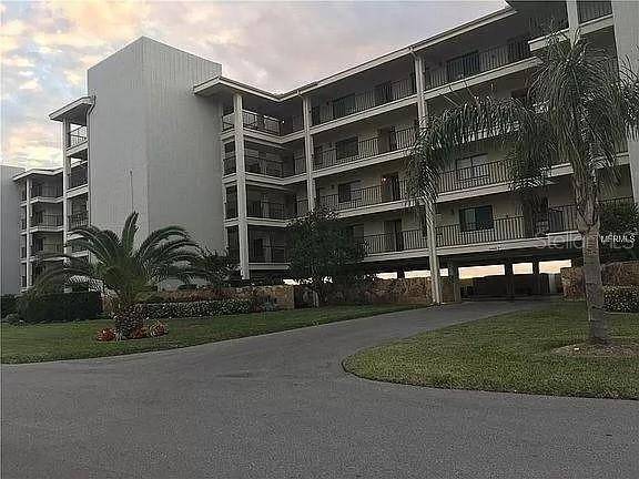 Port Richey, FL 34668,8251 BRENT ST #927