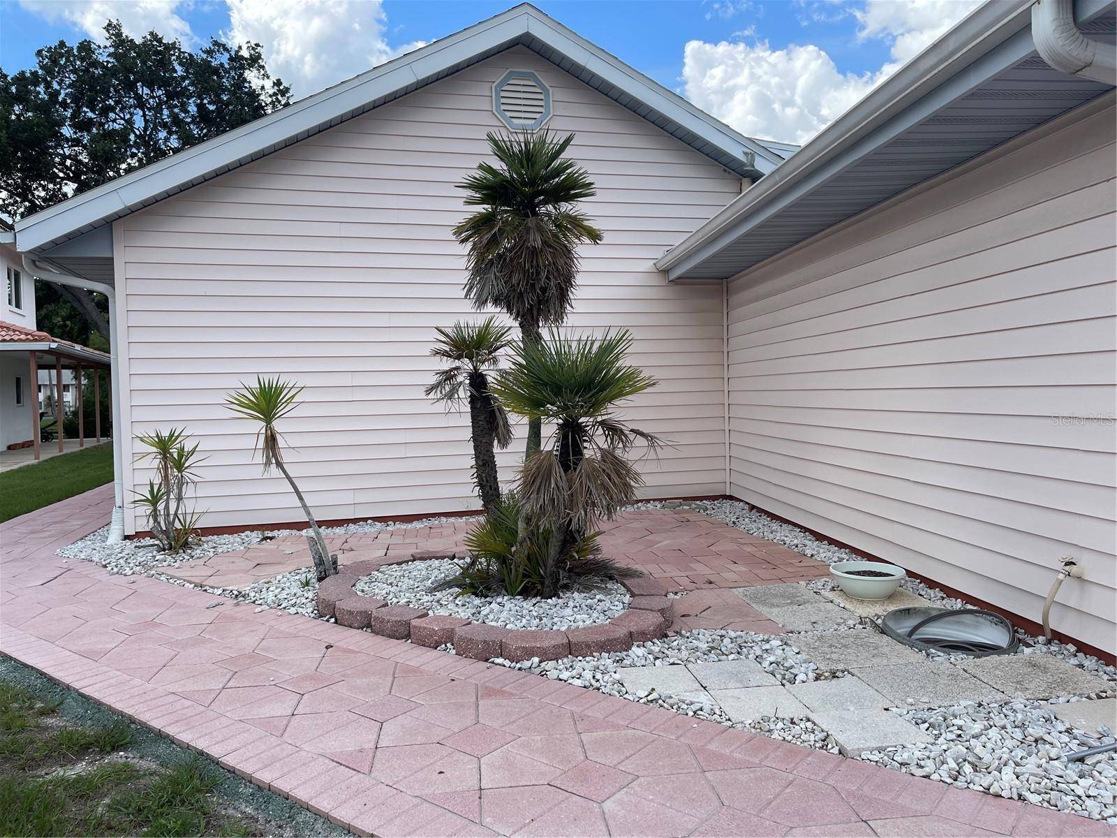 Lutz, FL 33558,20971 NEGRIL CT