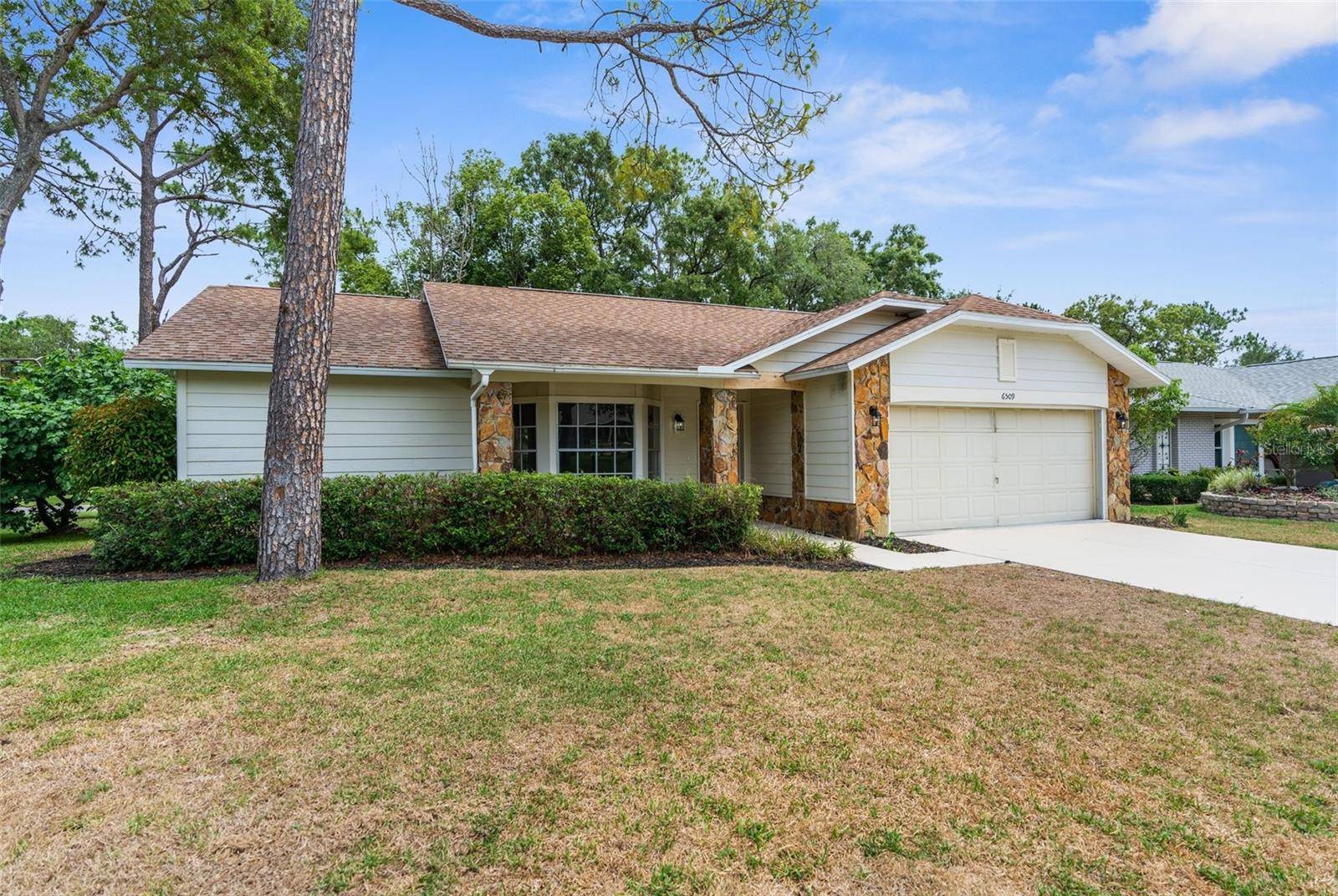 Spring Hill, FL 34606,6509 PINE MEADOWS DR