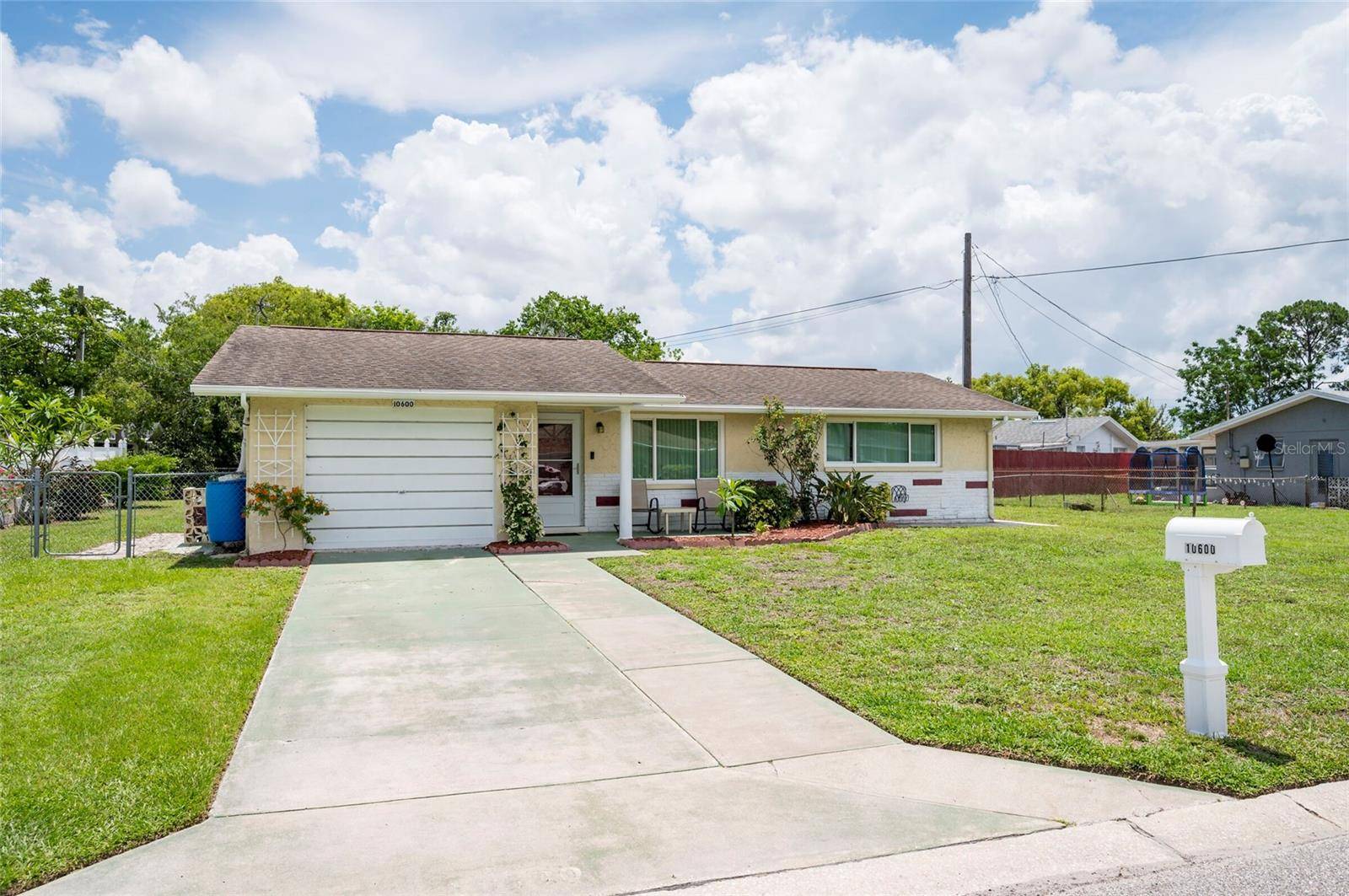 Port Richey, FL 34668,10600 OLEANDER DR