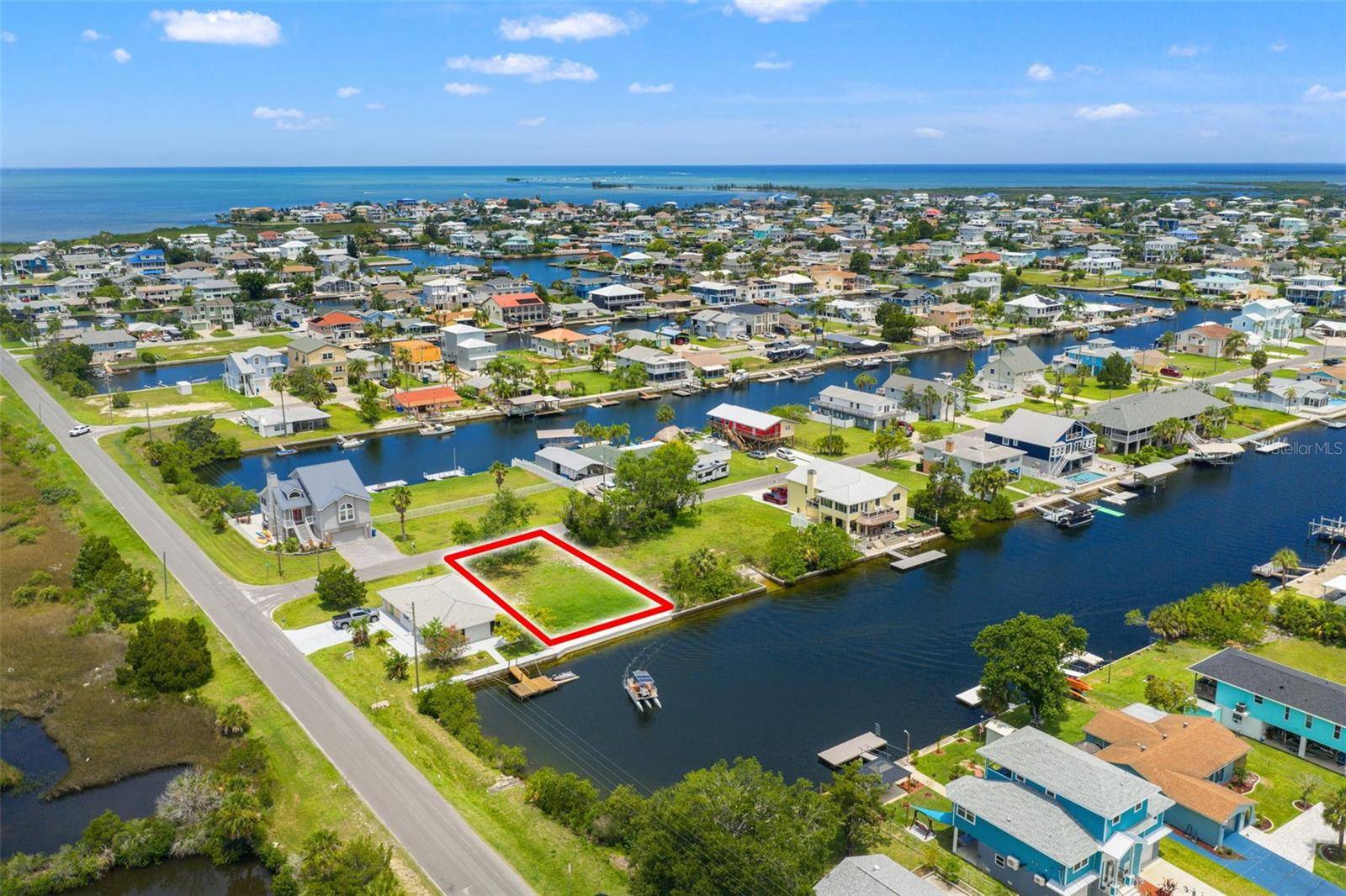 Hernando Beach, FL 34607,4098 DIAZ CT