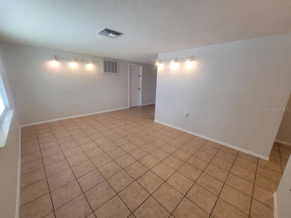 Port Richey, FL 34668,7401 POTOMAC DR