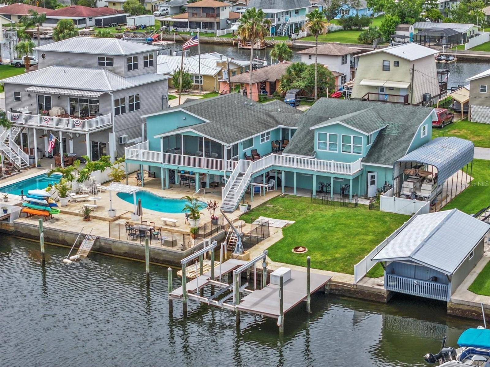 Hernando Beach, FL 34607,3337 MANGROVE DR