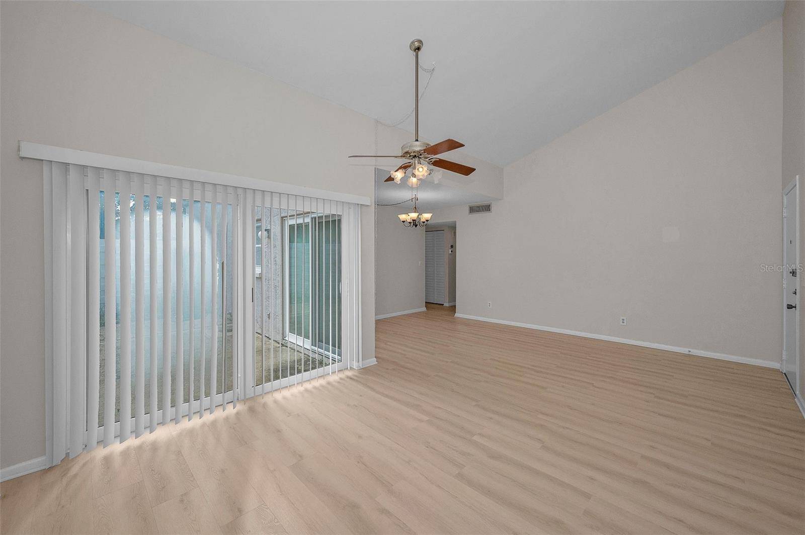 Clearwater, FL 33761,2628 BARKSDALE CT #B