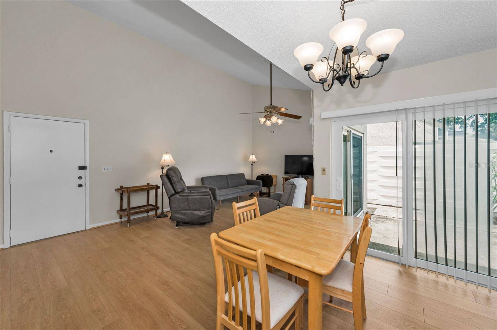 Clearwater, FL 33761,2628 BARKSDALE CT #B