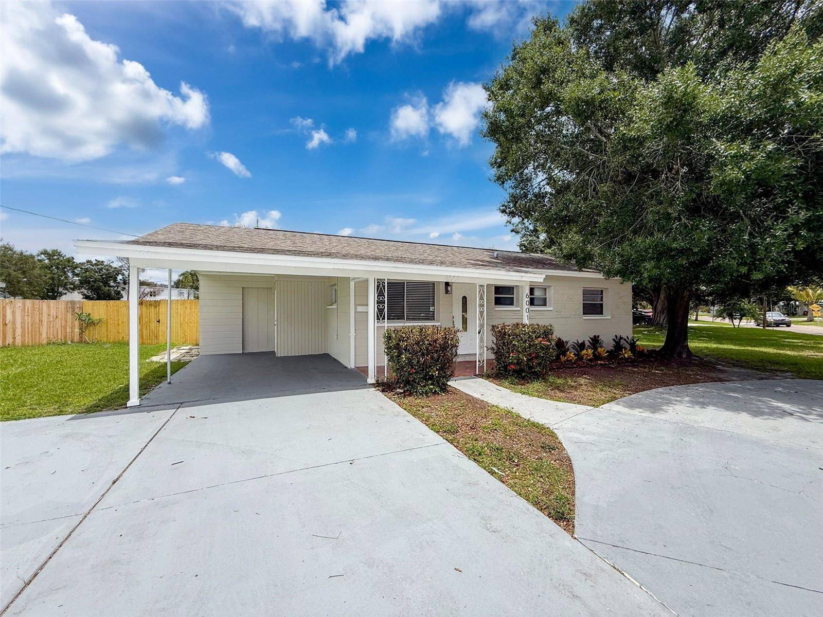 St Petersburg, FL 33703,6001 1ST ST NE