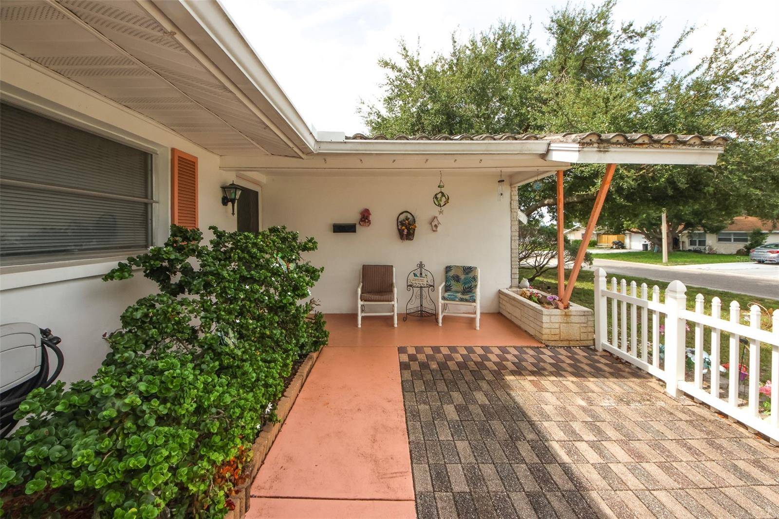 Port Richey, FL 34668,10638 OAK HILL DR