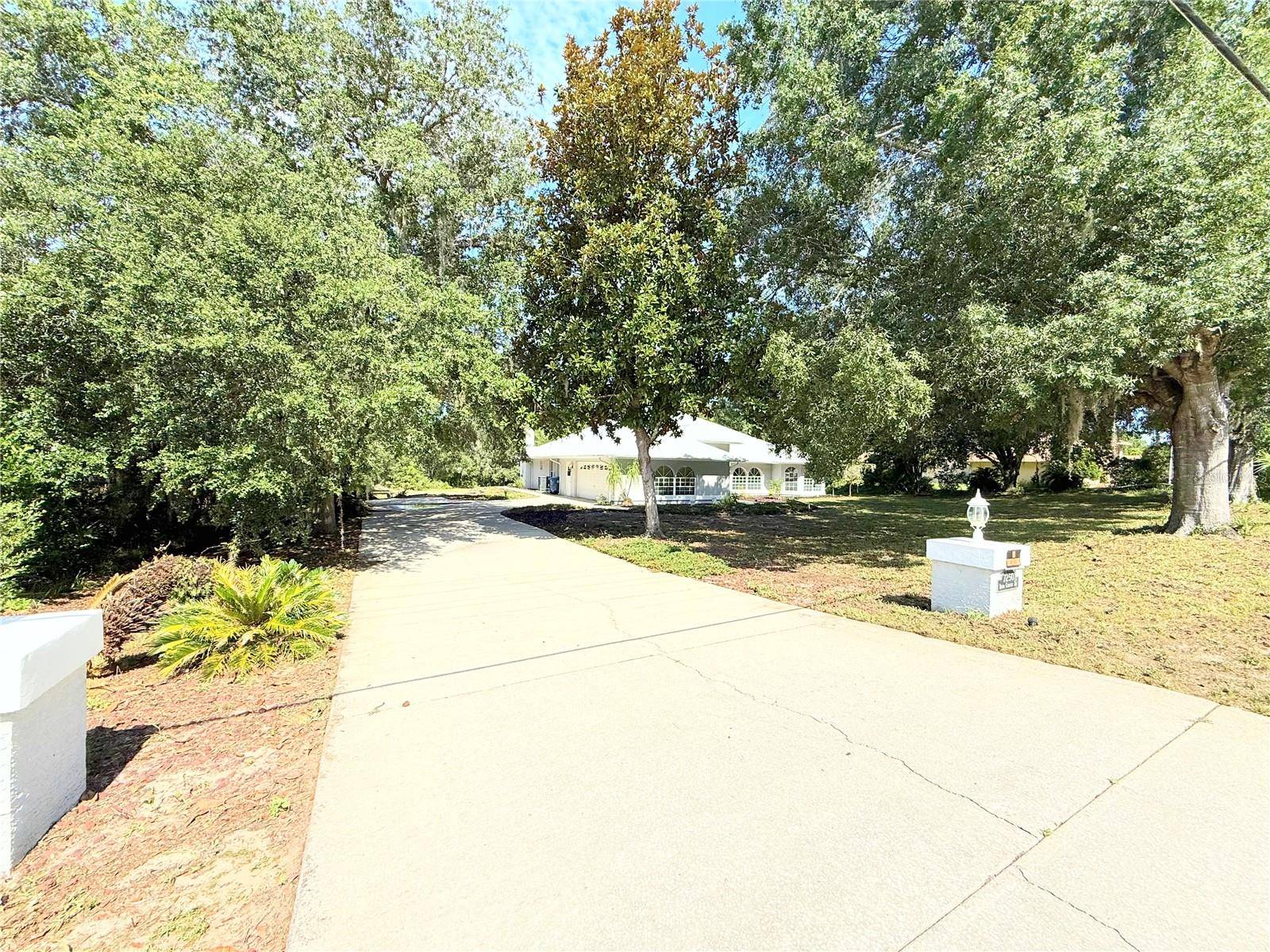Weeki Wachee, FL 34607,7250 RIVER COUNTRY DR