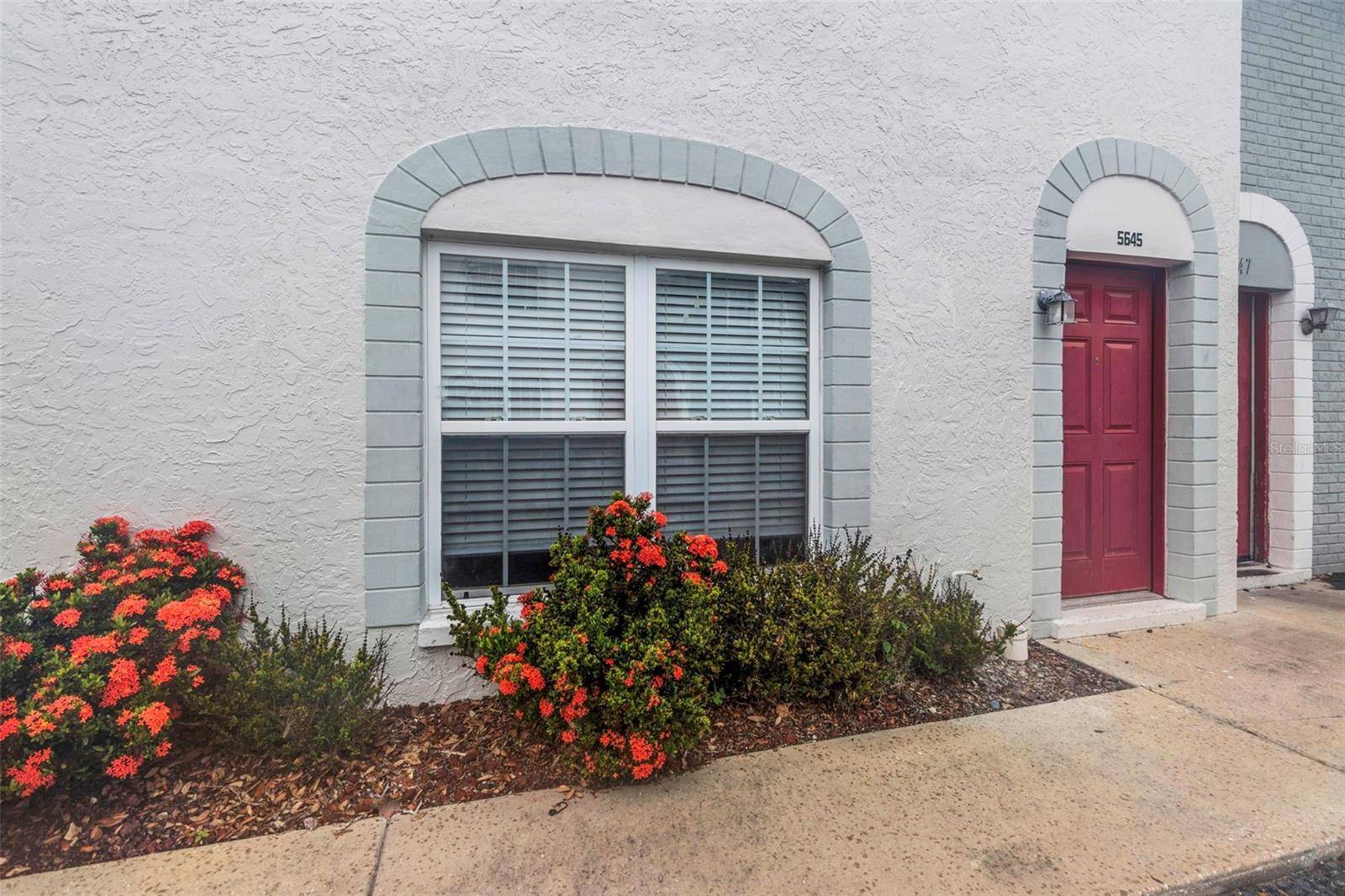 New Port Richey, FL 34652,5645 TOWNHOUSE DR #5645