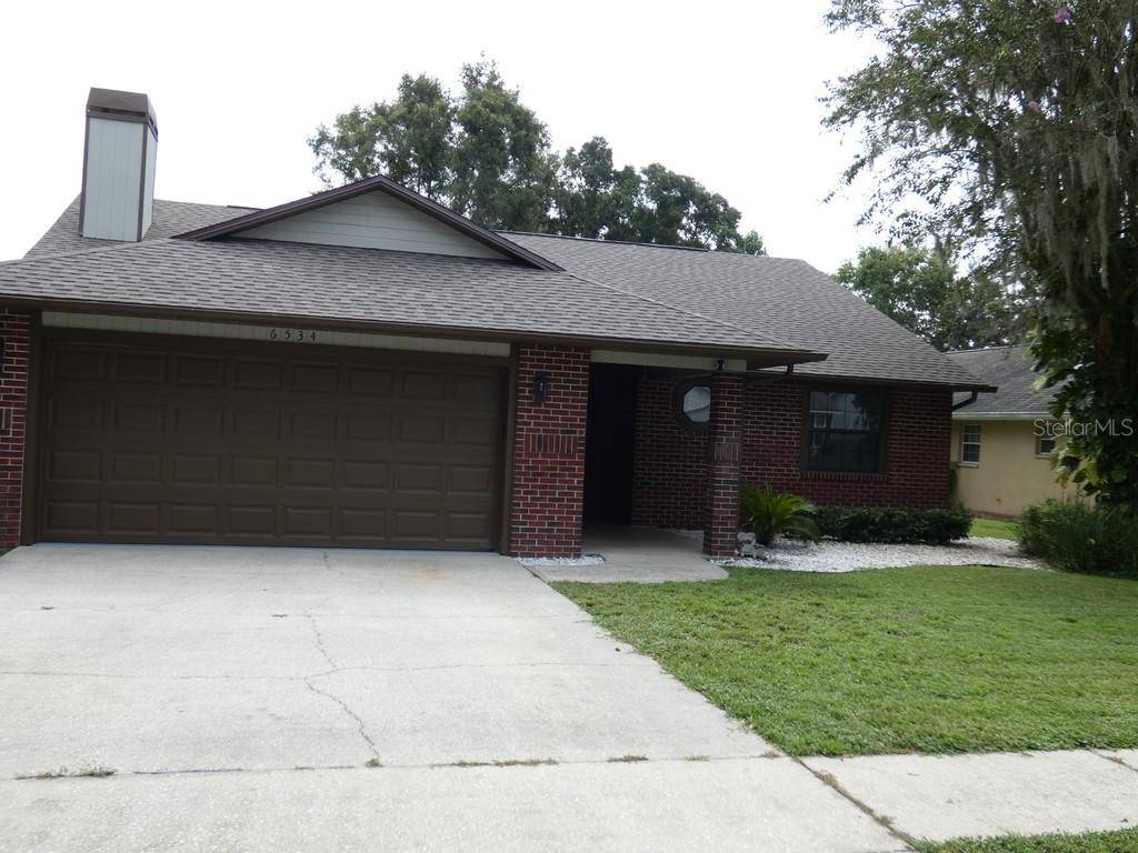 Zephyrhills, FL 33542,6534 FOXMOOR DR