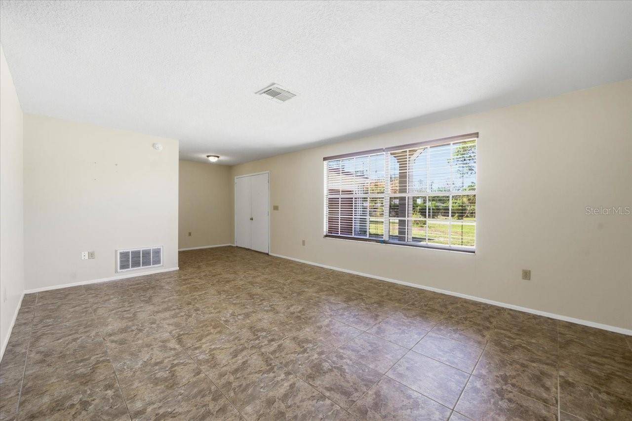 Weeki Wachee, FL 34607,5412 LLOYD DR