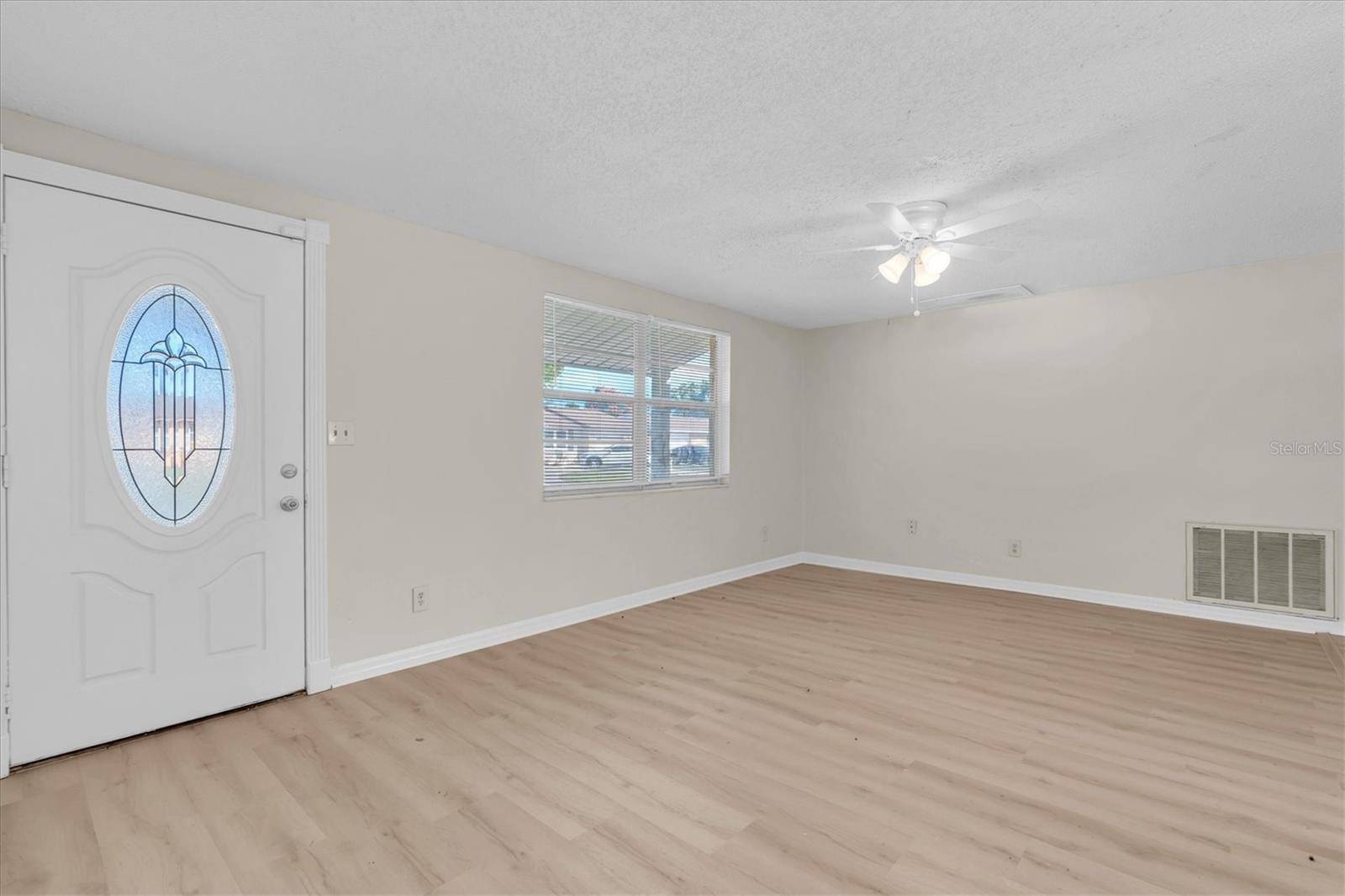 Holiday, FL 34691,3326 GARFIELD DR