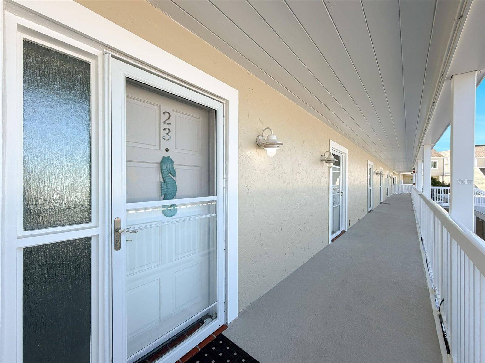 Dunedin, FL 34698,433 S PAULA DR #23