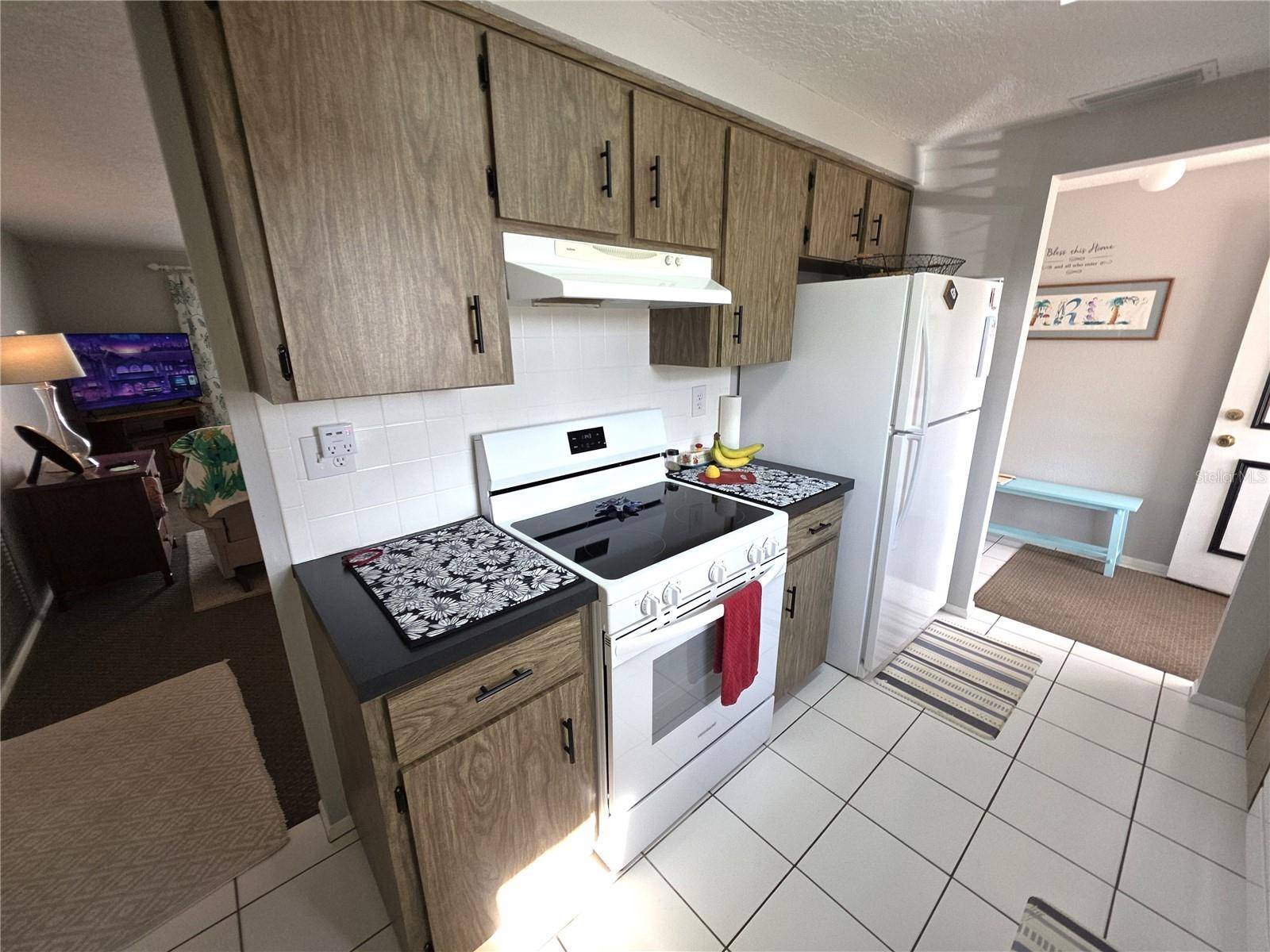 New Port Richey, FL 34653,6351 SUTHERLAND AVE