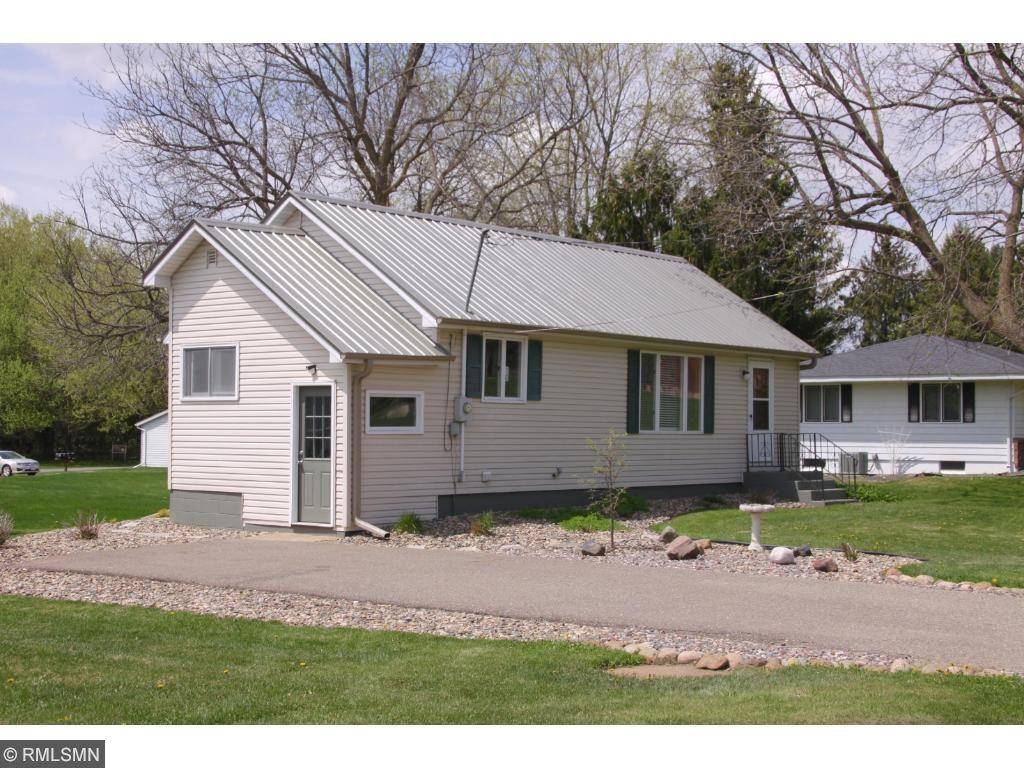 Glenwood City, WI 54013,746 1st ST