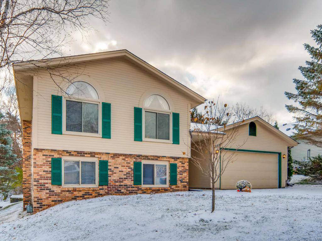 Apple Valley, MN 55124,5884 126th ST W