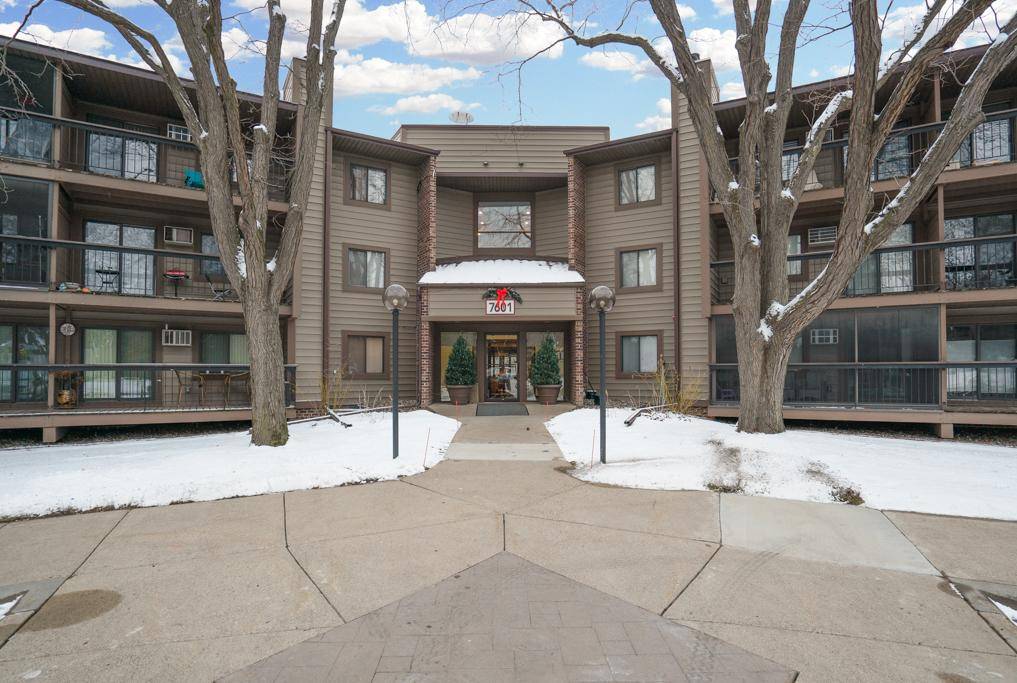 Bloomington, MN 55438,7601 W 101st ST #218