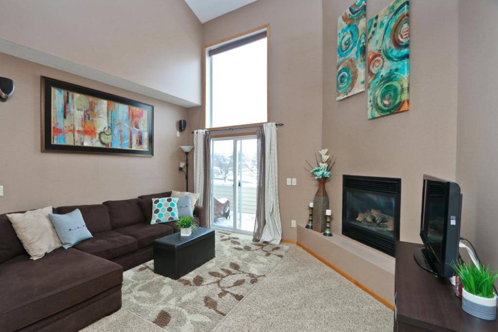 Woodbury, MN 55125,8634 Savanna Oaks Bay #I