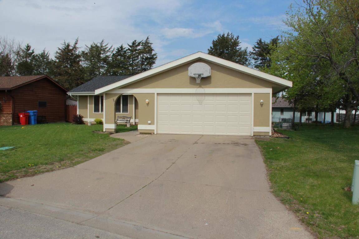 Winona, MN 55987,715 52nd AVE