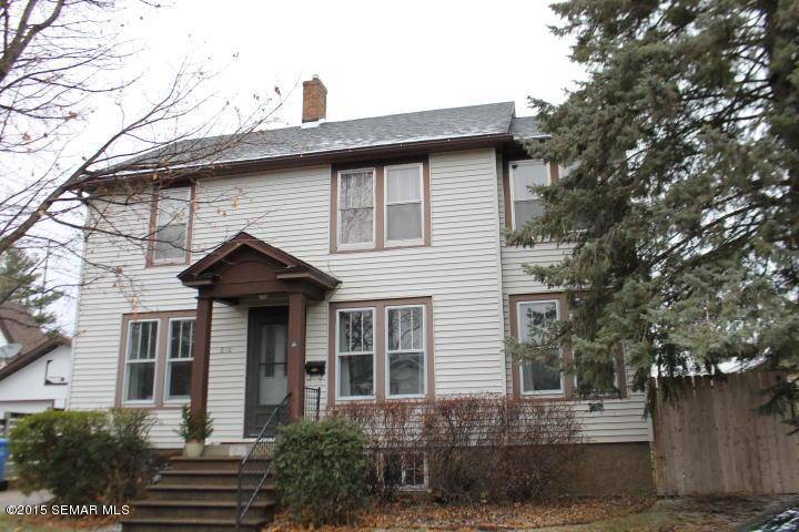 Winona, MN 55987,610 W 12th ST