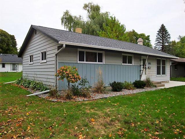 Hutchinson, MN 55350,365 W Pishney LN SW