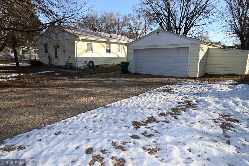 Albert Lea, MN 56007,1133 Plainview LN