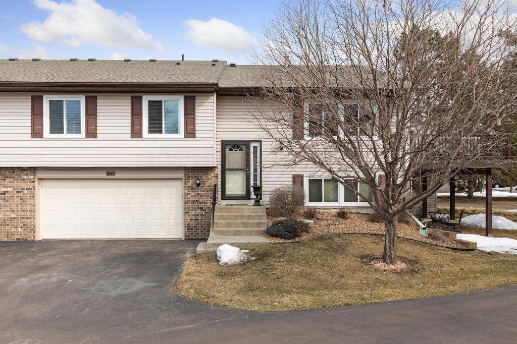 Maple Grove, MN 55369,14721 94th PL N