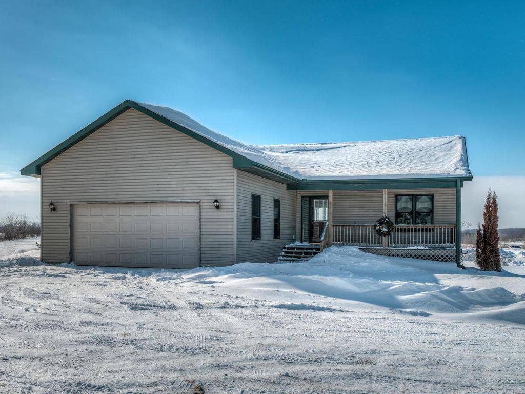 Garfield Twp, WI 54009,886 179th ST