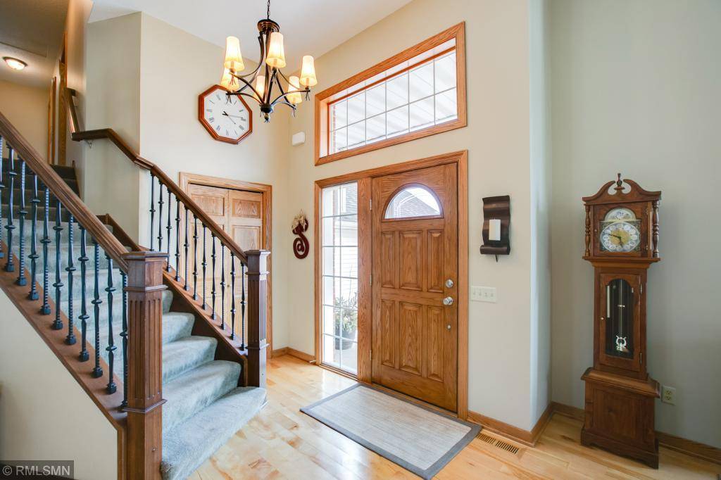 Oakdale, MN 55128,4627 Hillvale CIR N