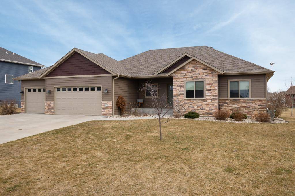 North Mankato, MN 56003,1782 Leona DR