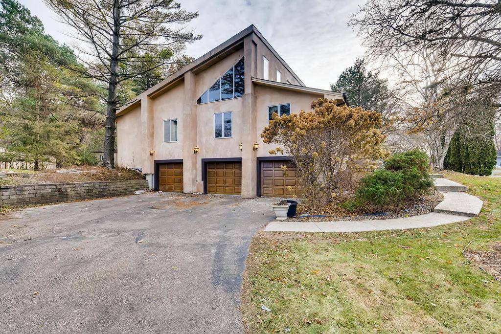 Edina, MN 55436,6000 Arbour LN