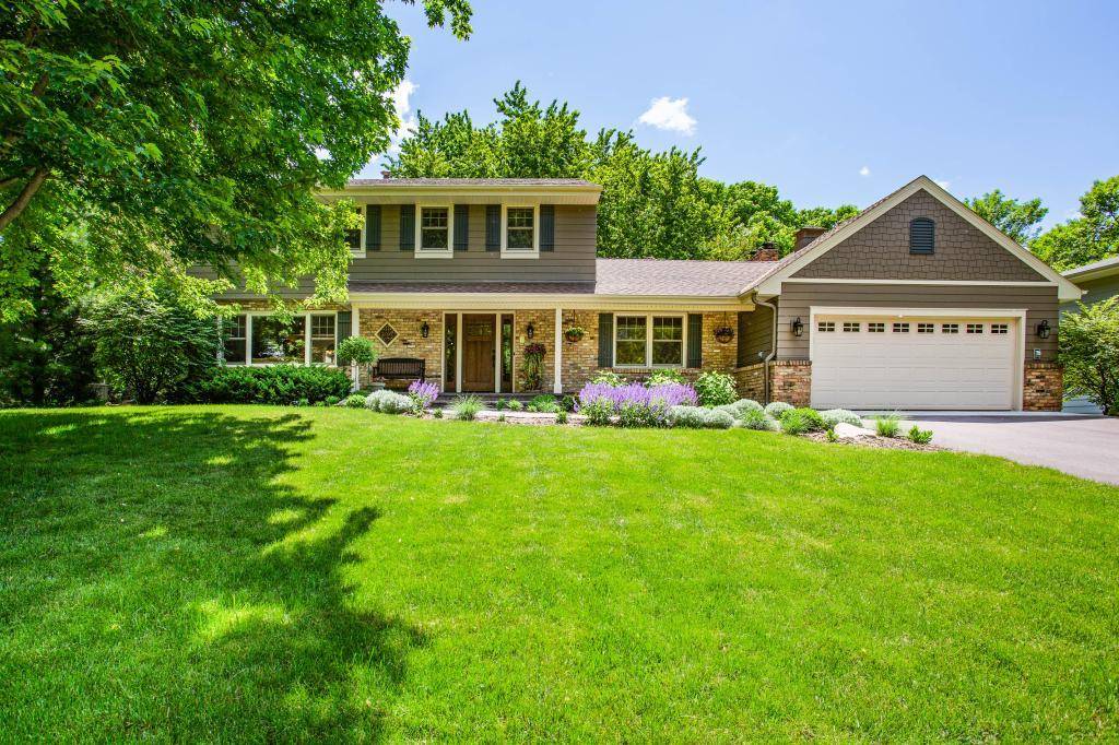 Edina, MN 55436,5909 Sun RD