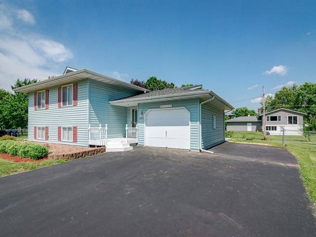 Lakeville, MN 55068,16419 Genesee CT W