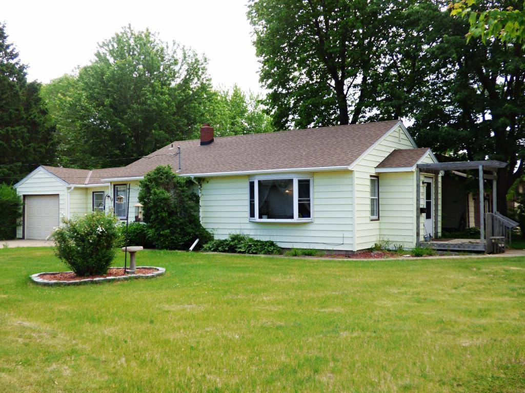 Little Falls, MN 56345,701 5th ST SE