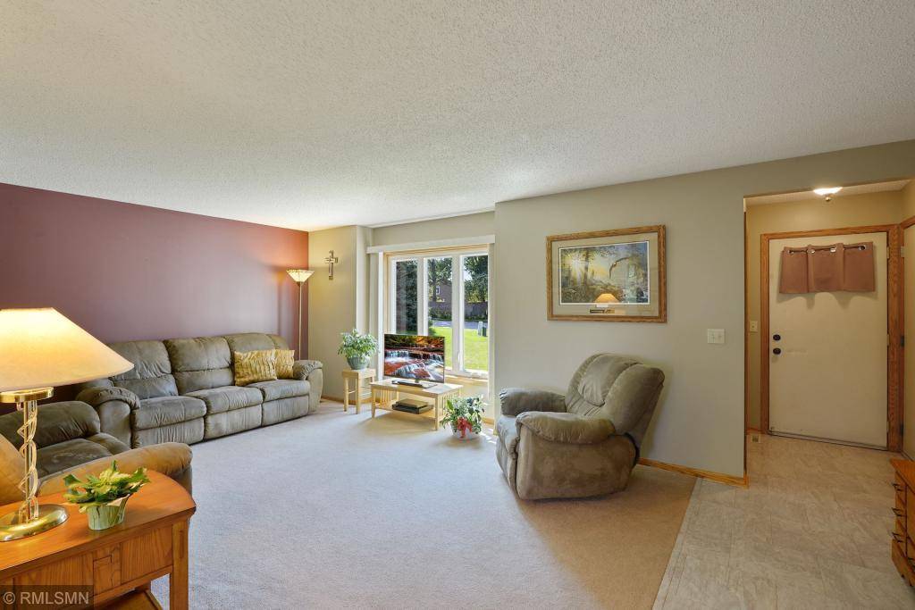 Chaska, MN 55318,679 Independence AVE