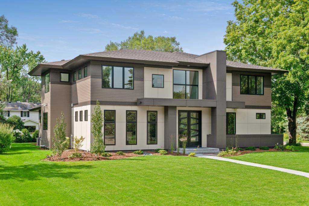 Edina, MN 55436,6113 Jeffrey LN