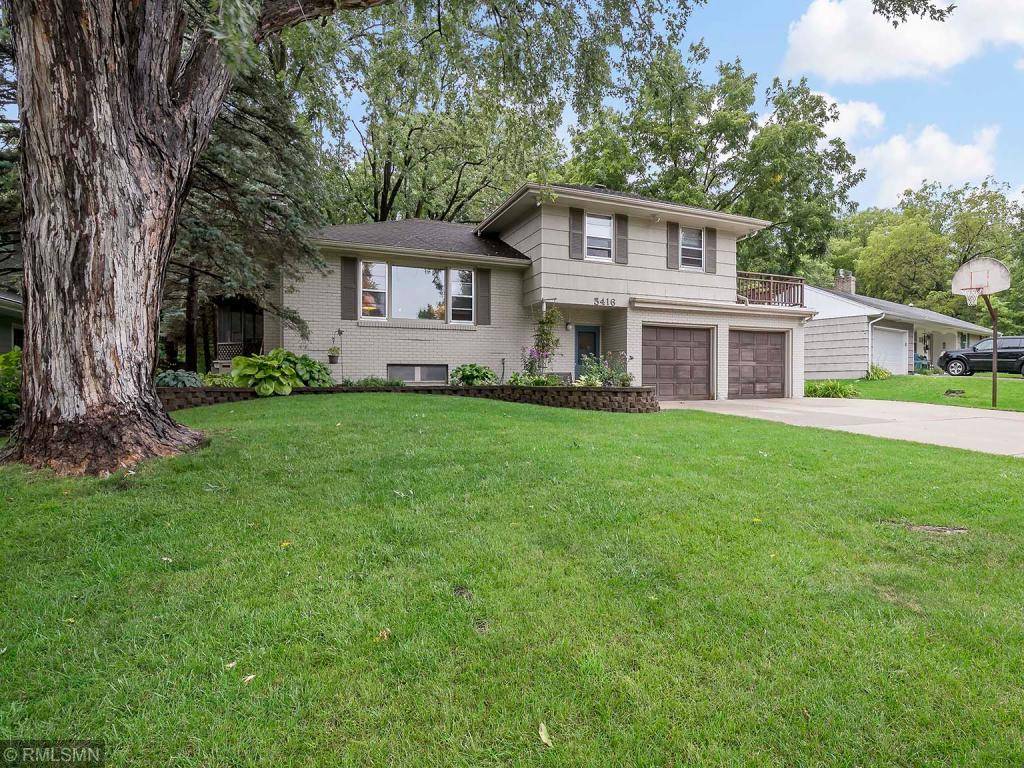 Edina, MN 55436,5416 Countryside RD