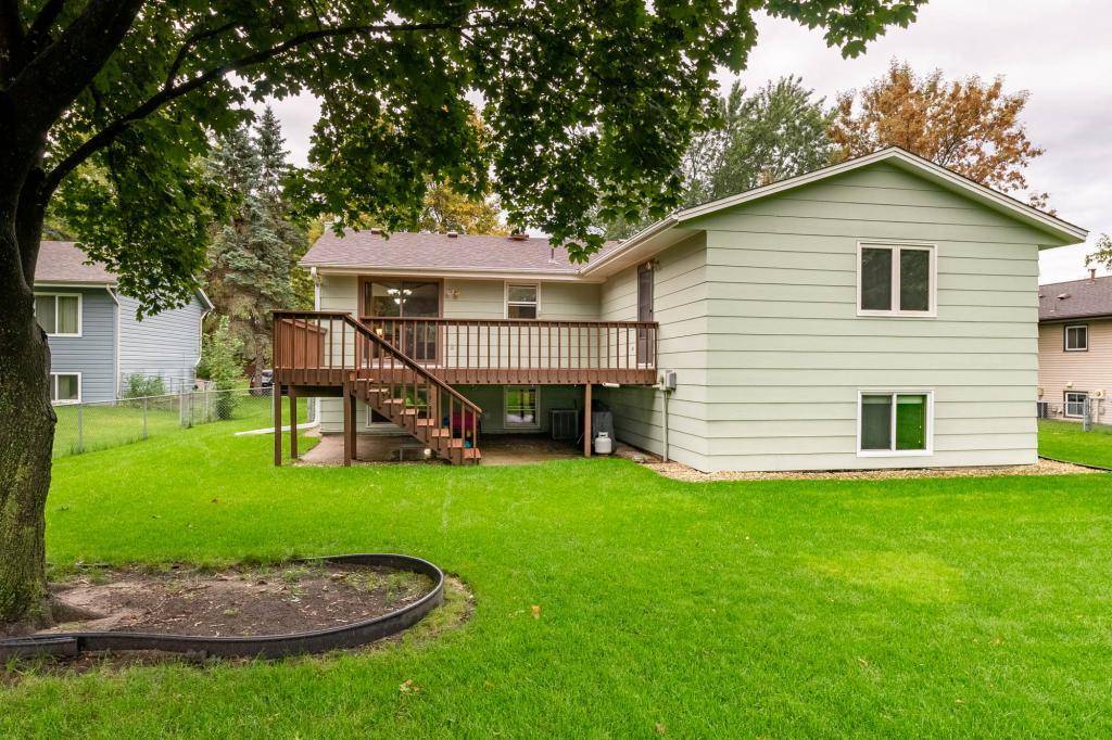 Circle Pines, MN 55014,4043 88th AVE NE