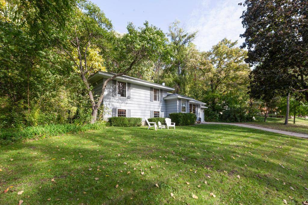 Bloomington, MN 55437,11641 Palmer RD