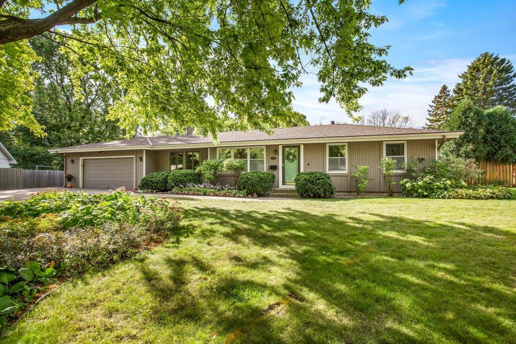 Bloomington, MN 55437,8327 Little CIR