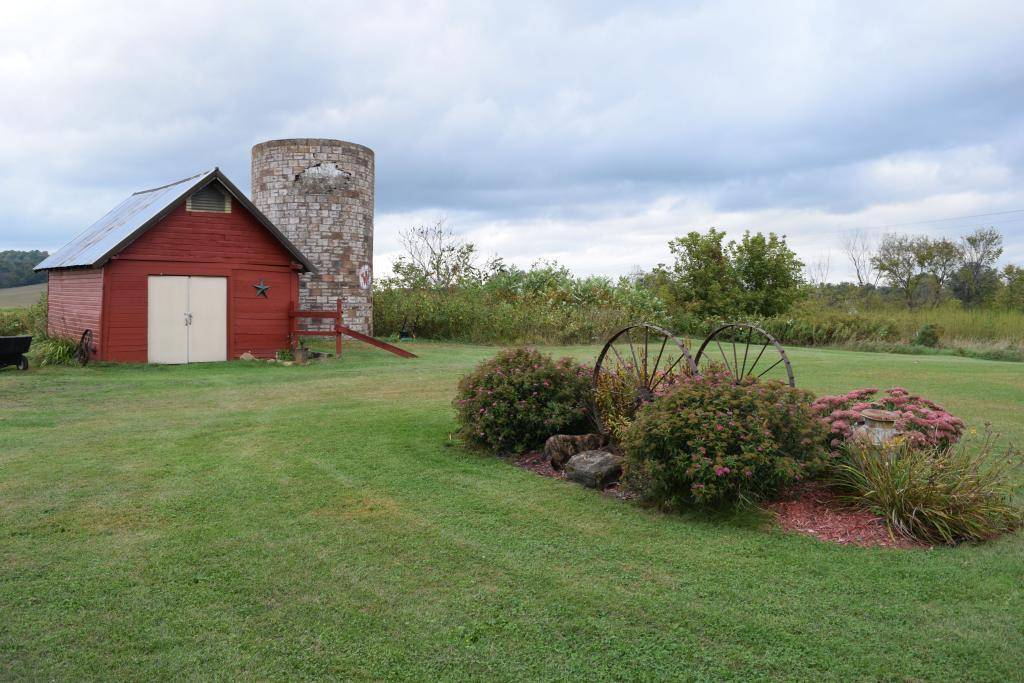 Knapp, WI 54749,E2460 Highway 12