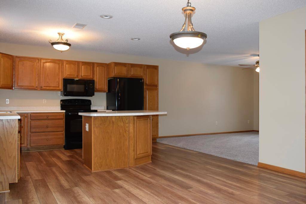 Marshall, MN 56258,816 Southview CT W #A