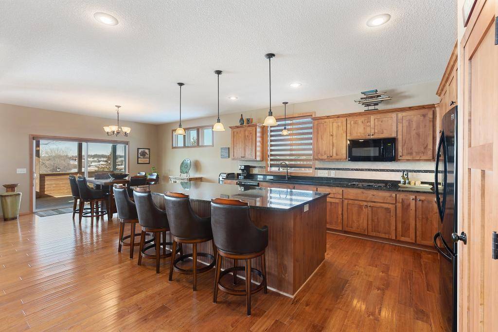 Lakeville, MN 55044,19519 Hazel Nut AVE